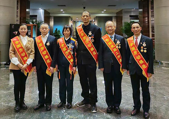 祝賀！這6位邵陽人在北京人民大會堂接受表彰！